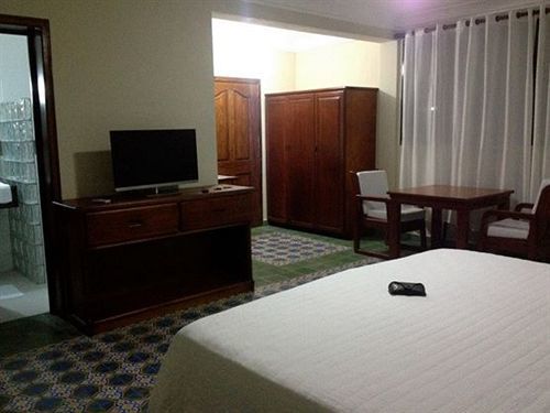 Hotel La Cretonne Les Cayes Exteriör bild