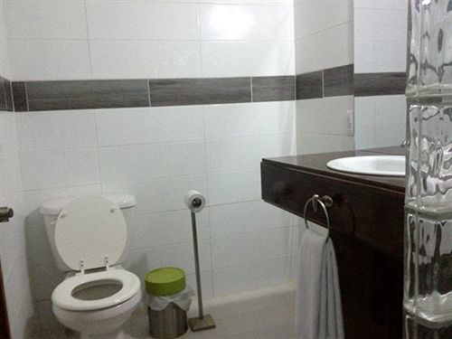 Hotel La Cretonne Les Cayes Exteriör bild